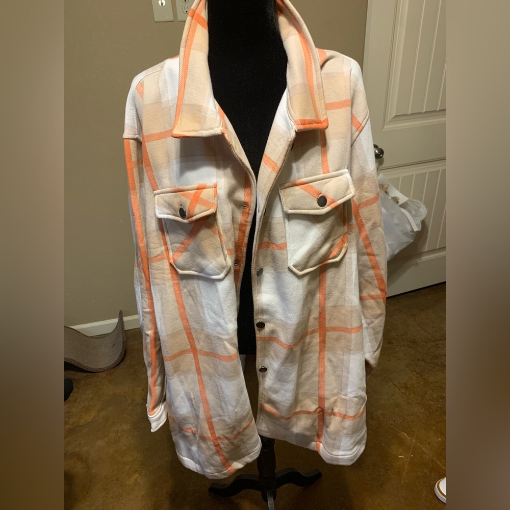 Yours Shacket - Picture 5 of 11